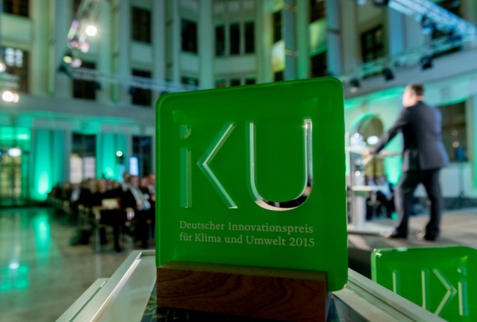 Die Verleihung vom Deutschen Innovationspreis für Klima und Umwelt im Jahr 2015