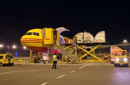 GoGreen Plus: Kunden setzen nachhaltigen Flugkraftstoff zur Emissionssenkung ein (Foto: Deutsche Post DHL Group)