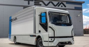 Neuer Partner: Alltruck unterstützt Tevvas Elektro-Lkw Elektro-Lkw-Hersteller Tevva und Alltruck kooperieren (Foto: Tevva 7,5t Elektro-Batterie-Lkw)