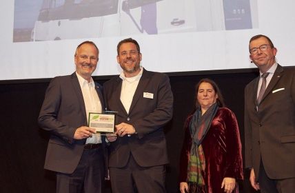 ECOOLTEC TM182 gewinnt Europäischen Transportpreis für Nachhaltigkeit (Foto: Huss-Verlag)
