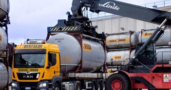 Bertschi Gruppe plant hohe Investitionen in Logistik-Infrastrukturen auch 2024 Bertschi Gruppe eröffnet größten Chemie-Logistik Hub in (Foto: Bertschi AG)