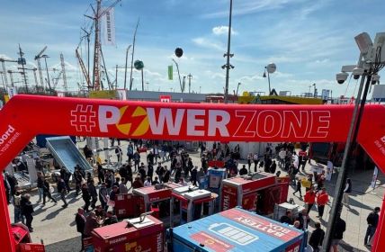 Bredenoord stellt Methanol-Aggregat, Hybridlösungen und Batteriespeicher auf Bauma (Foto: Bredenoord GmbH)