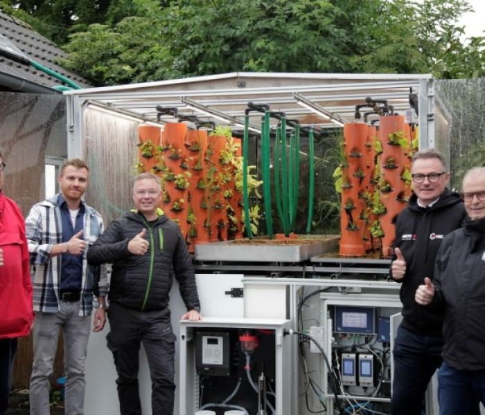 Die Projektbeteiligten im Cube-Farm-Projekt (Foto: German Edge Cloud GmbH & Co. KG)
